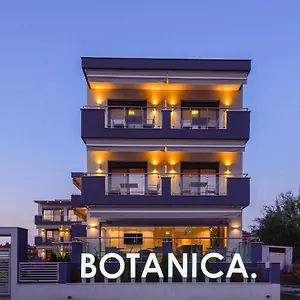https://botanica-hotel.hotelschalkidiki.net